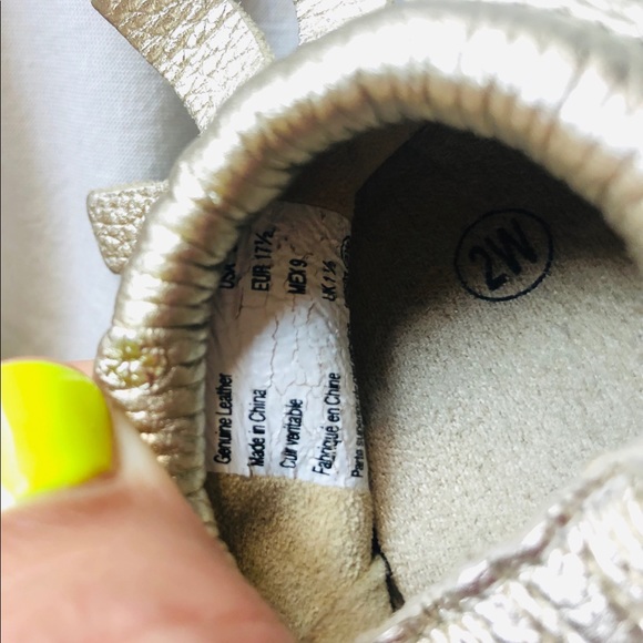 Size 1 & 2 Leather Moccasin combo (gold & silver) - Picture 7 of 7